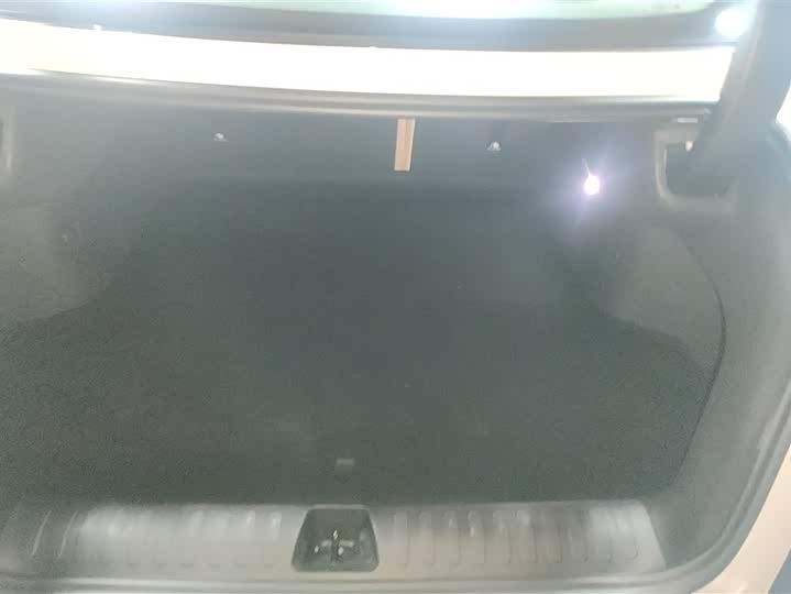 Фото 4 - BAIC Arcfox Alpha S5