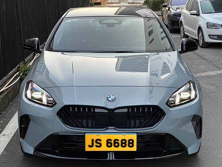 Фото 2 - BMW 2 Series