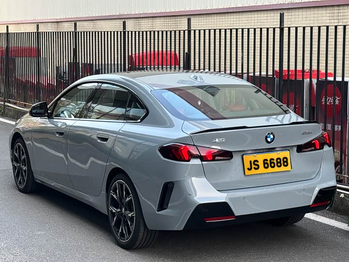 Фото 9 - BMW 2 Series