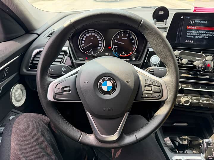 Photo 9 - BMW 1 Series