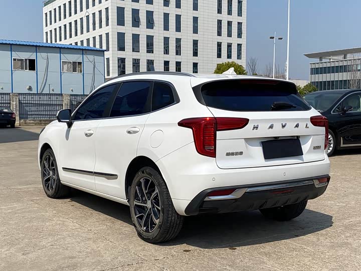 Фото 7 - Haval Jolion