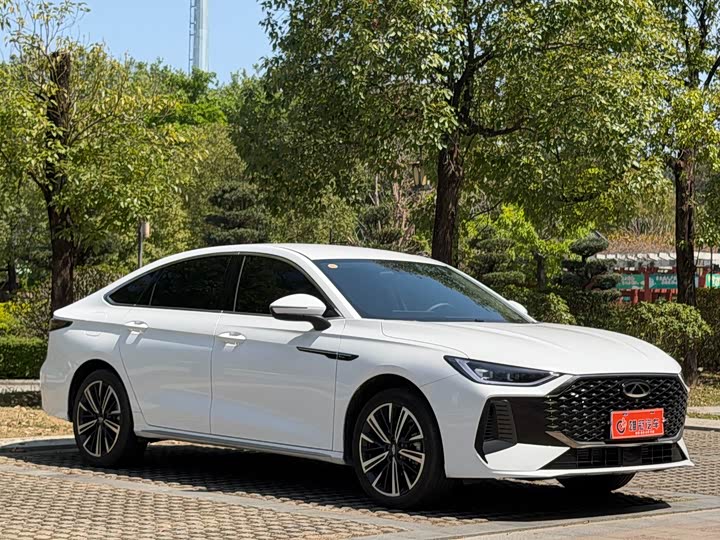 Photo 3 - Chery Arrizo 8 Pro