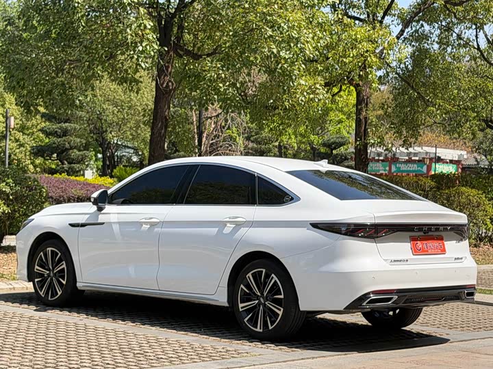 Photo 6 - Chery Arrizo 8 Pro