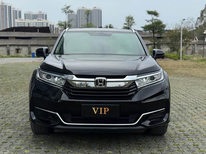 Фото 2 - Honda Avancier
