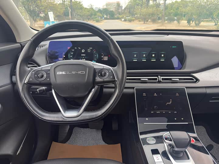 Фото 8 - Beijing X7