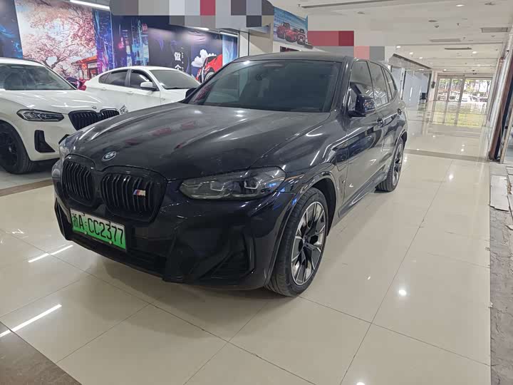 Photo 1 - BMW iX3