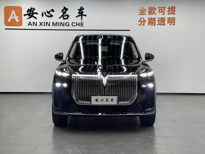 Фото 1 - Voyah Taishan