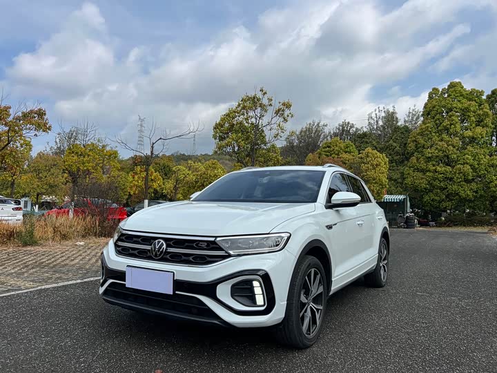 Фото 1 - Volkswagen T-Roc