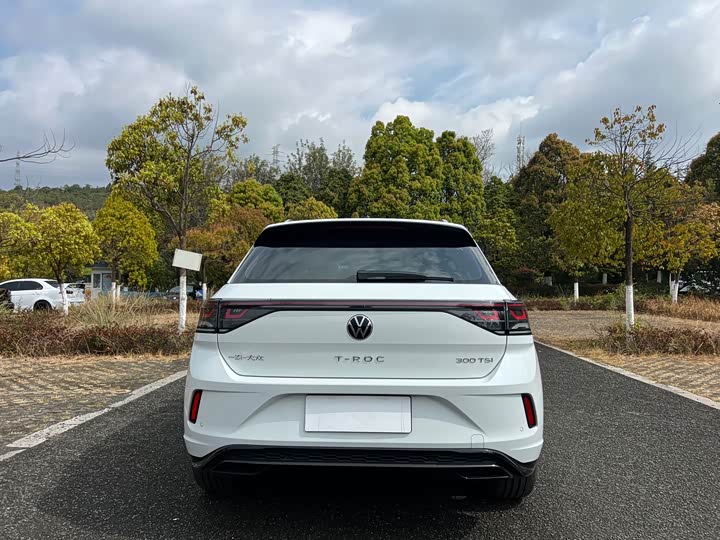 Фото 9 - Volkswagen T-Roc