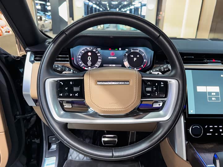 Photo 7 - Land Rover Range Rover