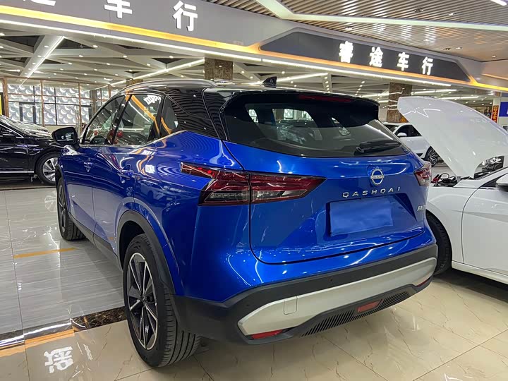 Фото 6 - Nissan Qashqai