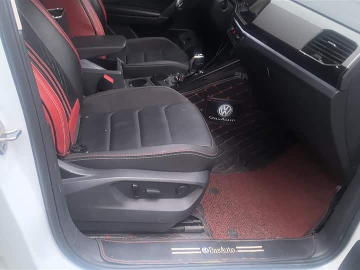 Фото 8 - Volkswagen Tayron