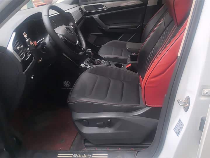 Фото 9 - Volkswagen Tayron