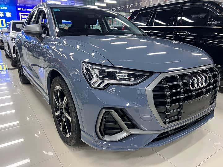 Zdjęcie 3 - Audi Q3