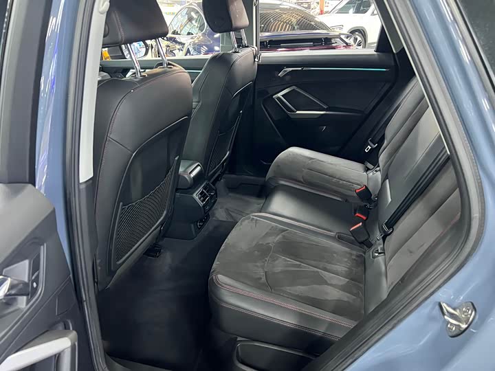 Zdjęcie 5 - Audi Q3