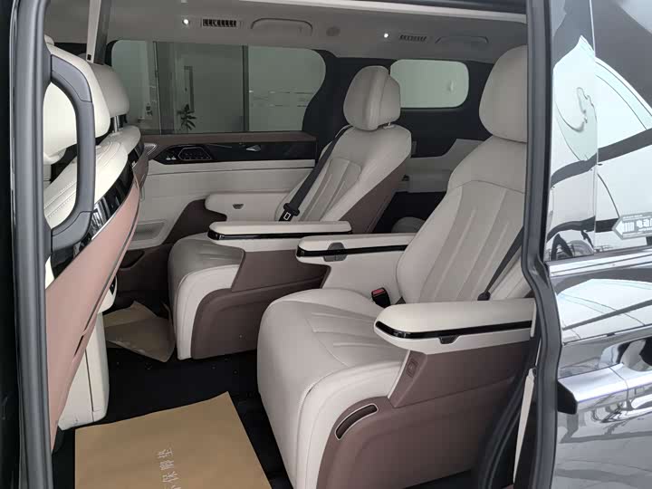 Фото 5 - BYD Xia