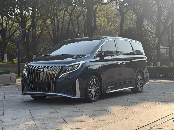 Photo 1 - GAC Trumpchi M8