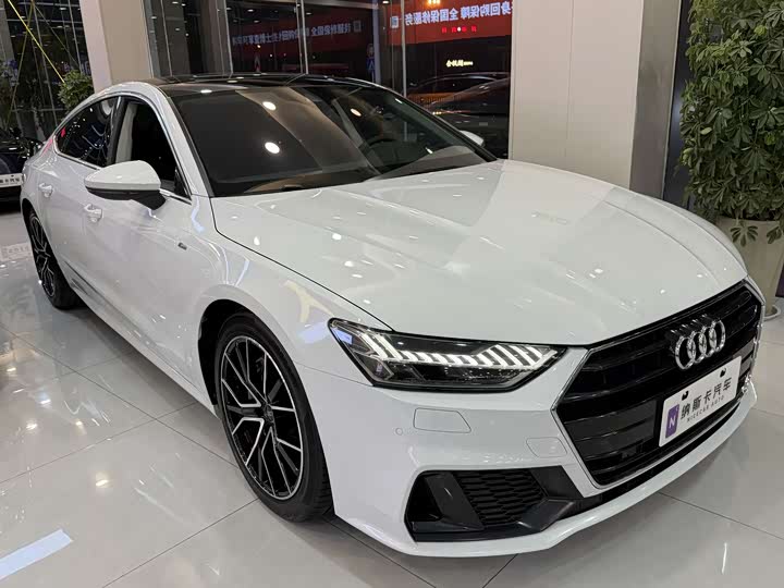 Фото 3 - Audi A7