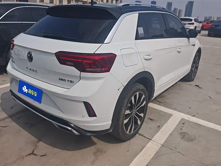 Фото 3 - Volkswagen T-Roc