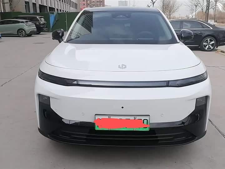 Фото 3 - Leapmotor B10