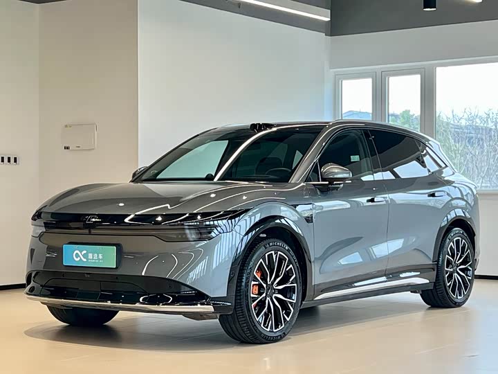 Фото 1 - Zeekr 7X