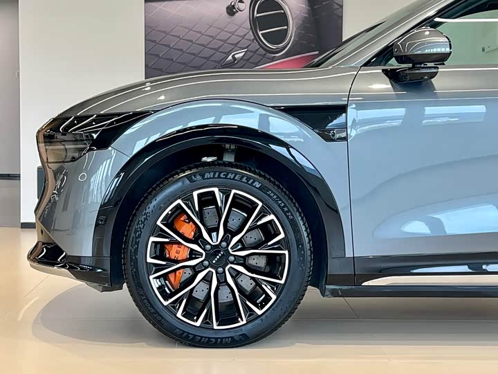 Фото 3 - Zeekr 7X