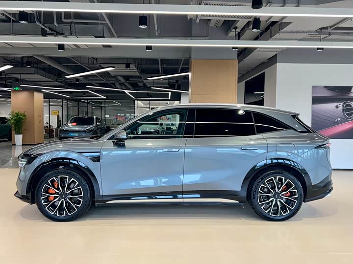 Фото 4 - Zeekr 7X