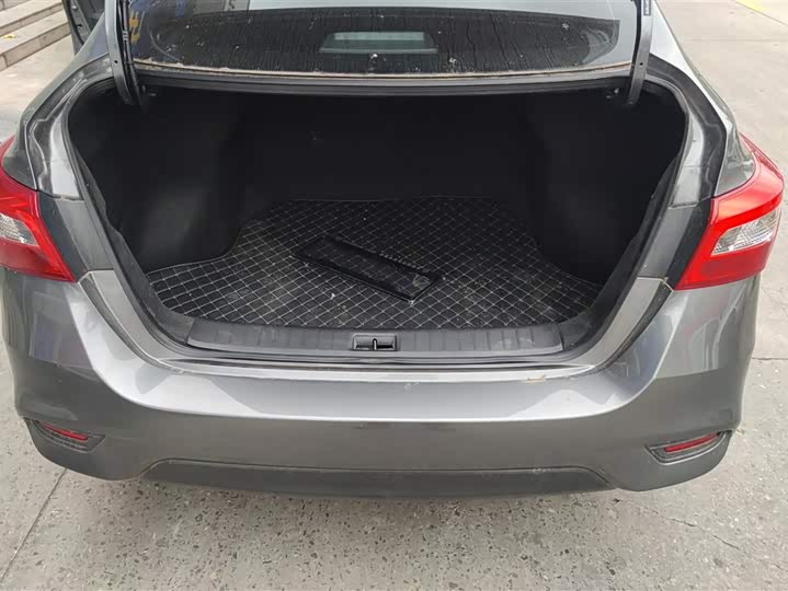 Photo 4 - Nissan Sylphy