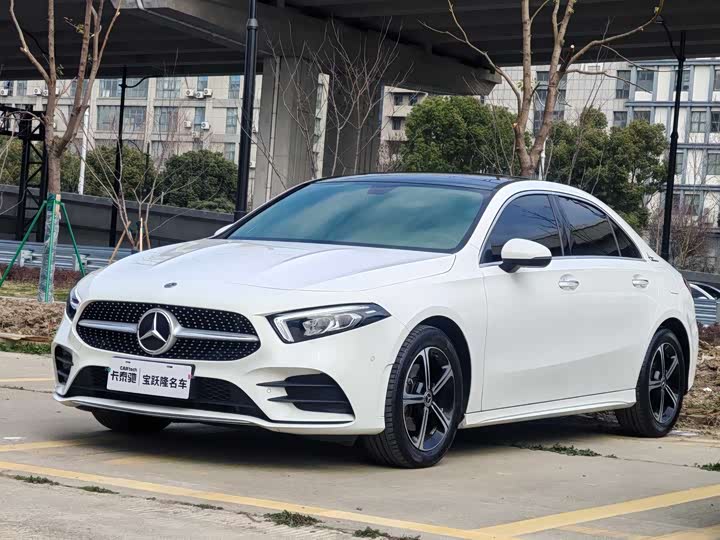 Фото 1 - Mercedes-Benz A-Class