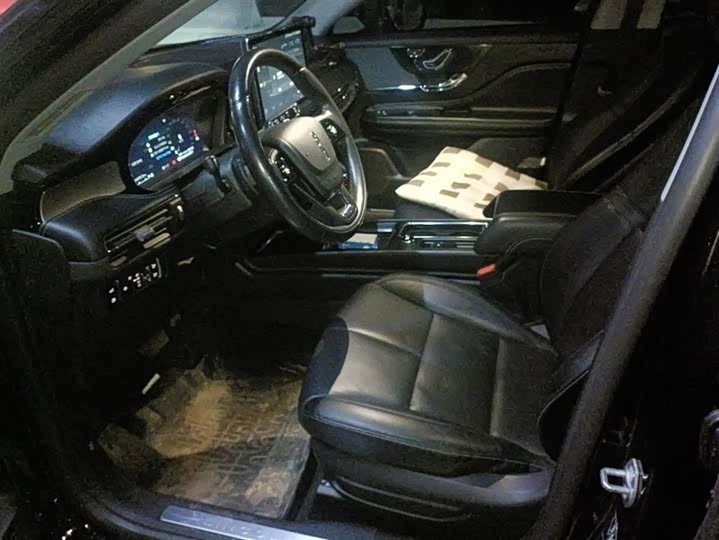 Фото 9 - Lincoln Corsair Hybrid