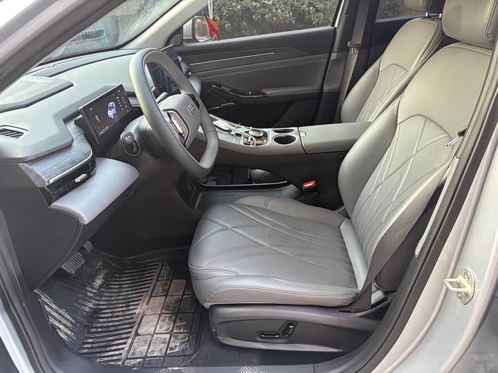 Фото 8 - Geely Galaxy L6