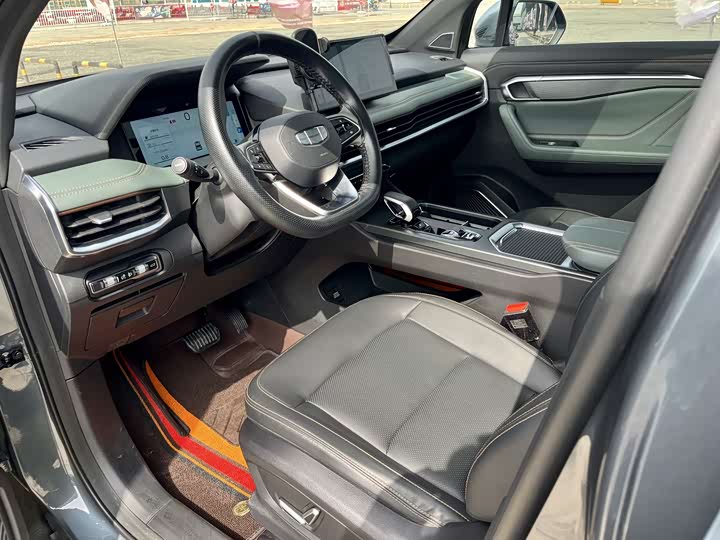 Фото 7 - Geely Okavango L