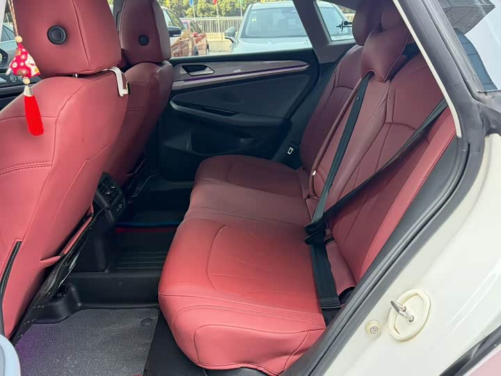 Photo 7 - Volkswagen Lamando L