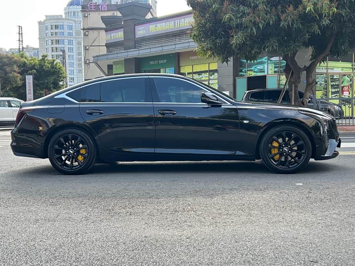 Фото 7 - Cadillac CT5