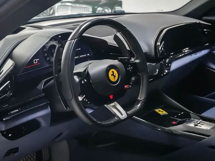 Ferrari Purosangue 2023 2023款 6.5L V12
