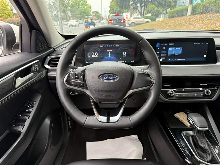 Фото 6 - Ford Escort