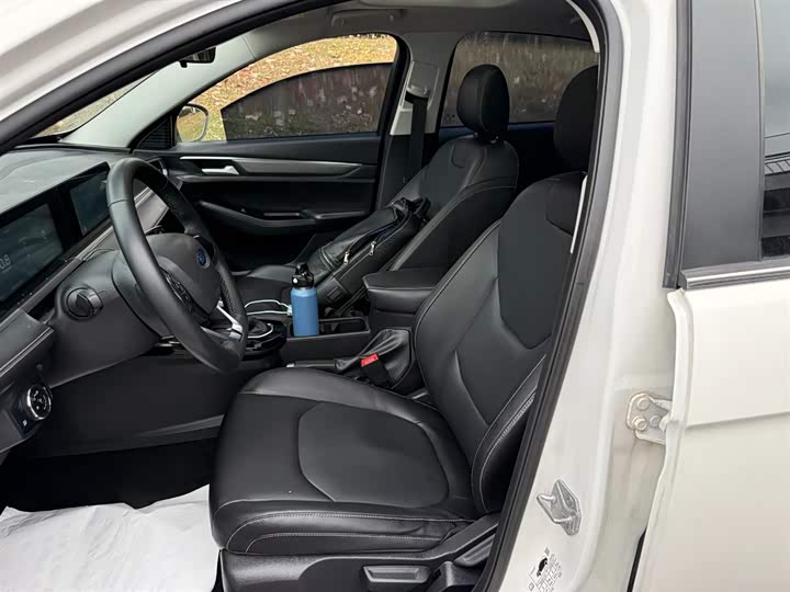 Фото 8 - Ford Escort