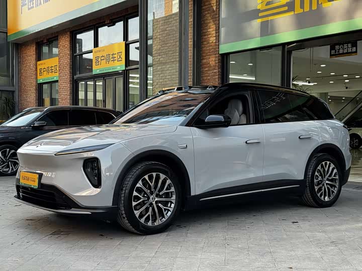 Фото 4 - Nio ES6