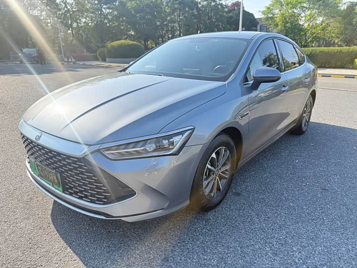 Фото 1 - BYD Qin Plus