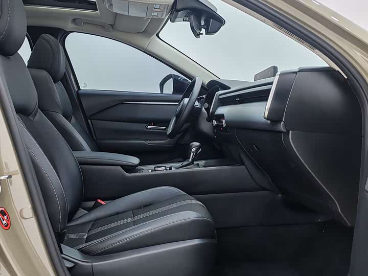 Photo 9 - Mazda CX-50