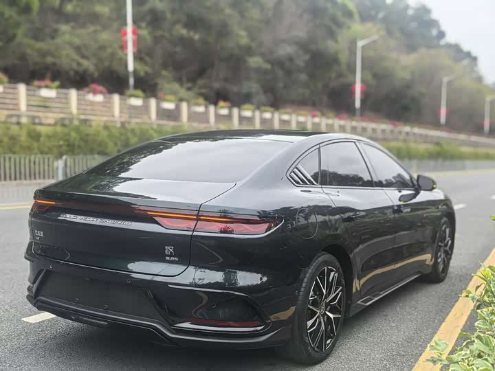 Фото 8 - BYD Han