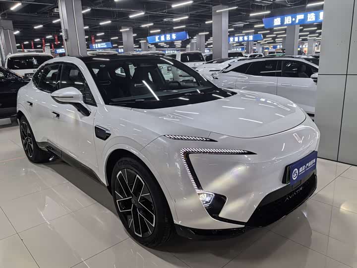 Фото 3 - Avatr 11