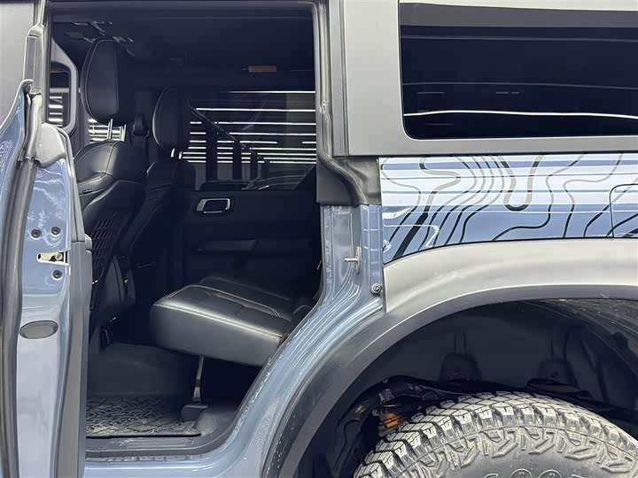 Фото 7 - Ford Bronco