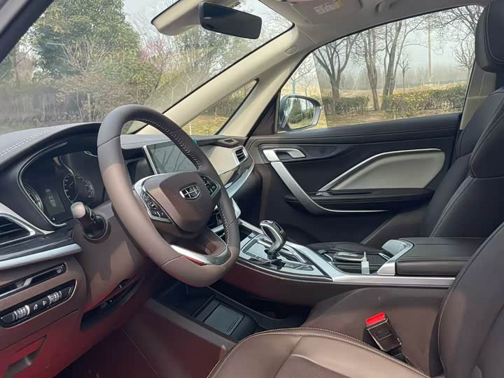 Photo 4 - Geely Jiaji