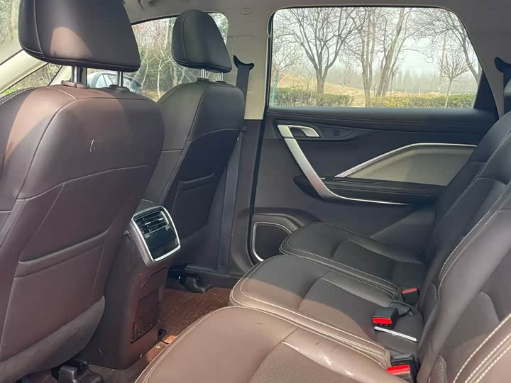 Photo 6 - Geely Jiaji