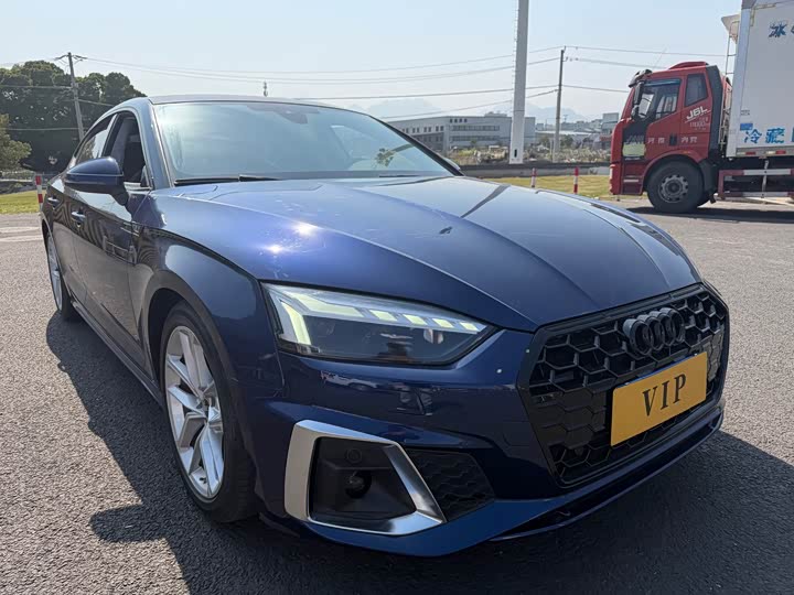 Фото 3 - Audi A5