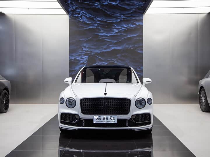 Фото 2 - Bentley Flying Spur