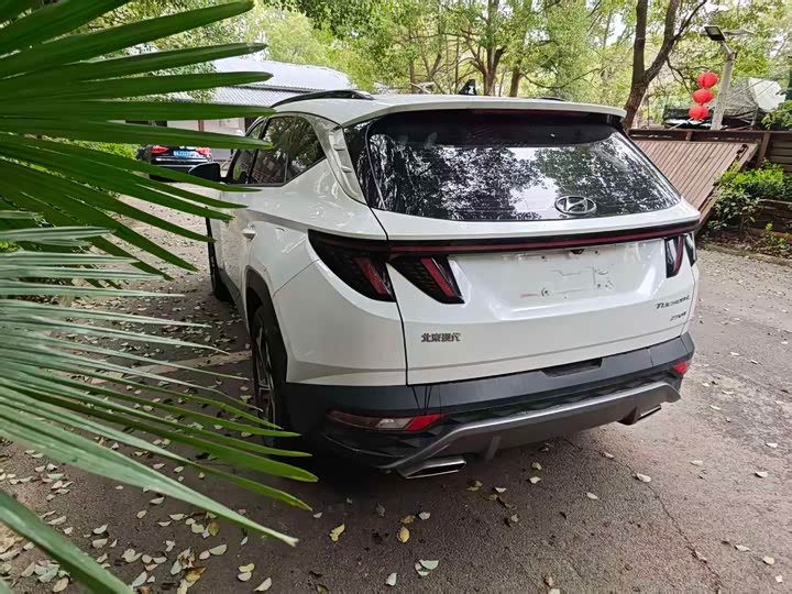 Фото 7 - Hyundai Tucson L