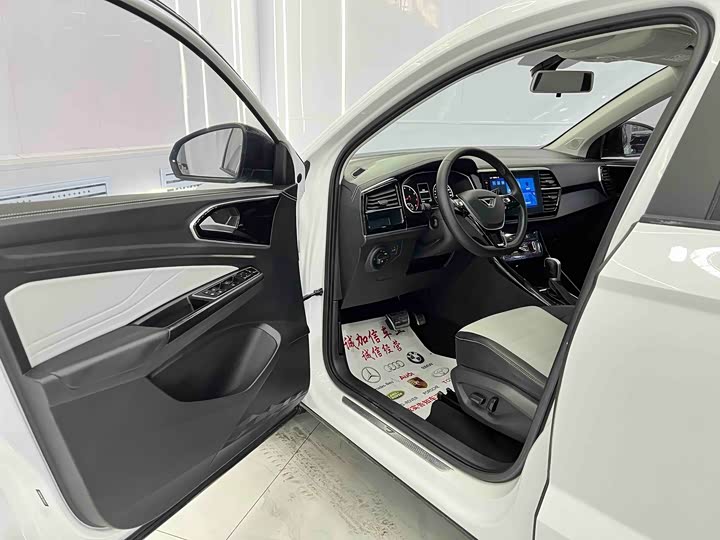 Фото 7 - Jetta VS7