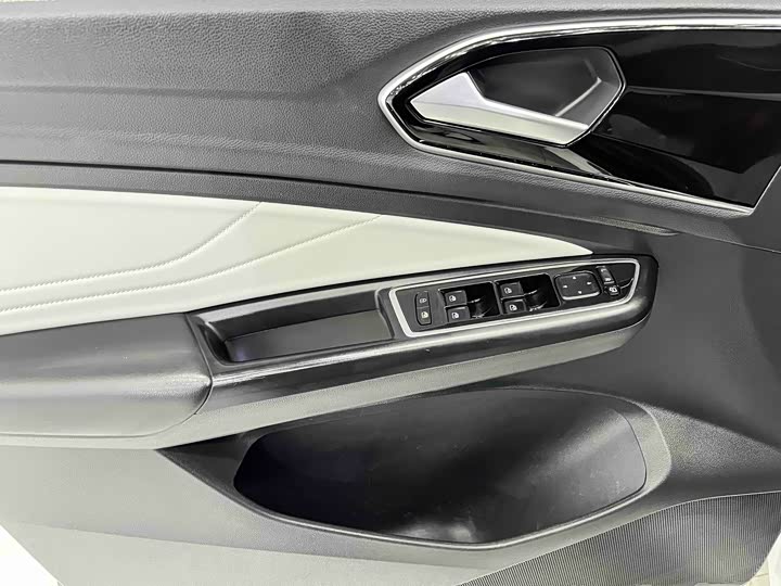 Фото 8 - Jetta VS7